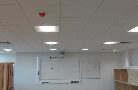 Office refurb with suspended ceiling